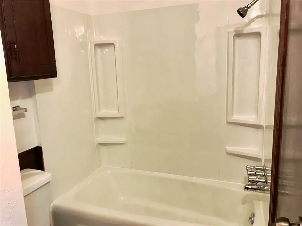 Photo 22 — 2433 W Eubanks Street 1-8, Oklahoma City, OK 73112