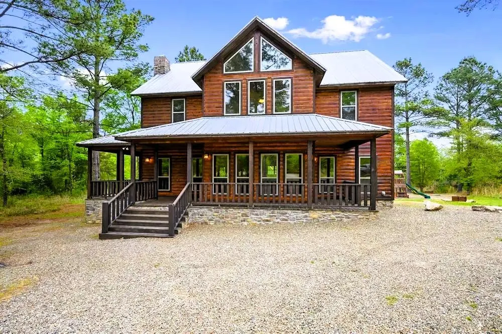 Photo 2 — 182 Orange Blossom Lane, Broken Bow, OK 74728