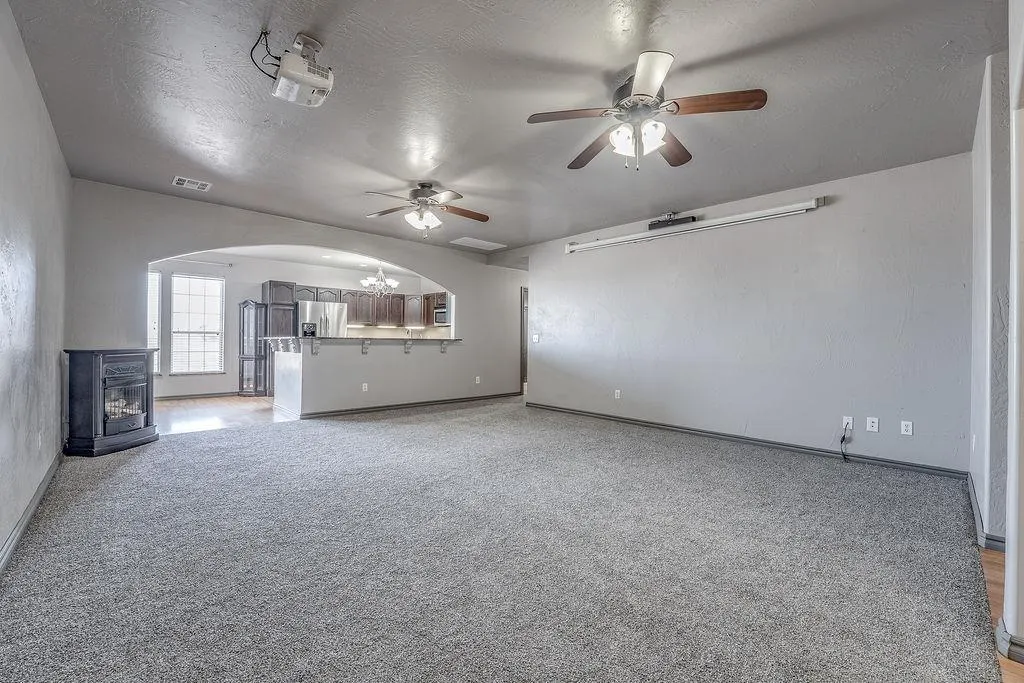 Photo 6 — 1685 County Road 1245, Tuttle, OK 73089