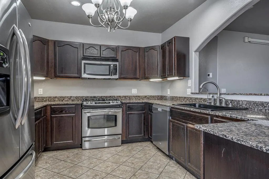 Photo 10 — 1685 County Road 1245, Tuttle, OK 73089