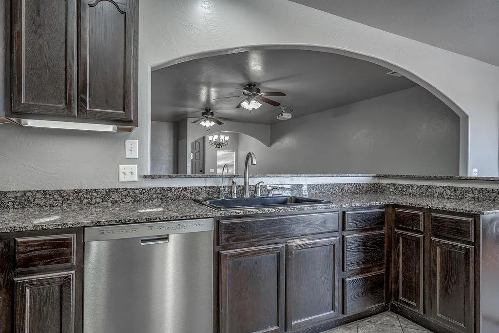 Photo 12 — 1685 County Road 1245, Tuttle, OK 73089