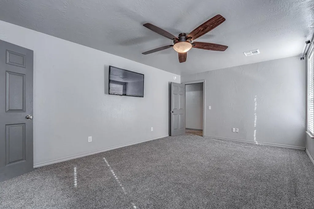 Photo 21 — 1685 County Road 1245, Tuttle, OK 73089