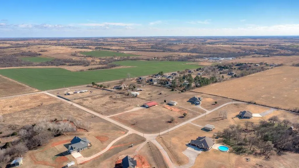 Photo 43 — 1685 County Road 1245, Tuttle, OK 73089