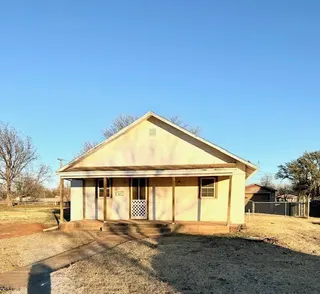 Sold home at 807 N Meta Street