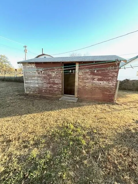 Photo 11 — 807 N Meta Street, Cordell, OK 73632