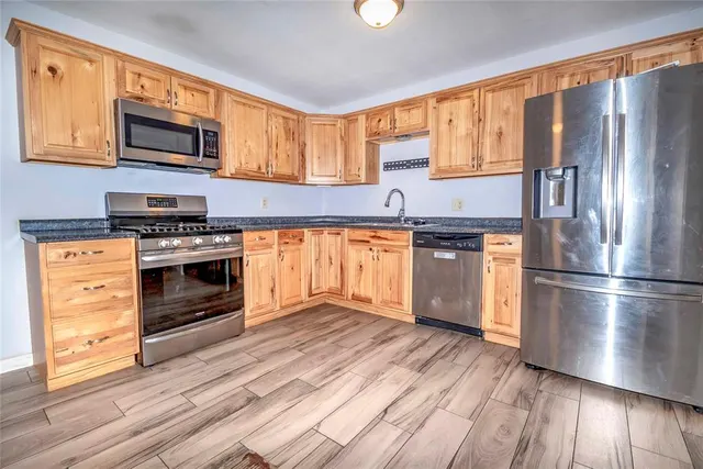 Photo 7 — 511 W 9th Street, Stroud, OK 74079