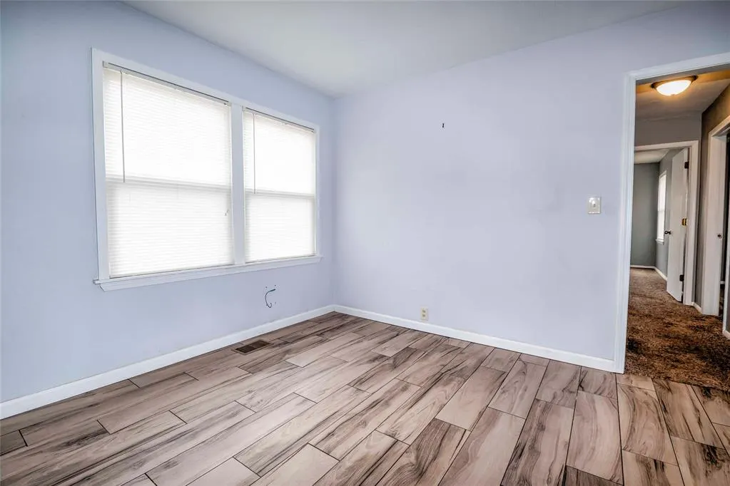 Photo 8 — 511 W 9th Street, Stroud, OK 74079
