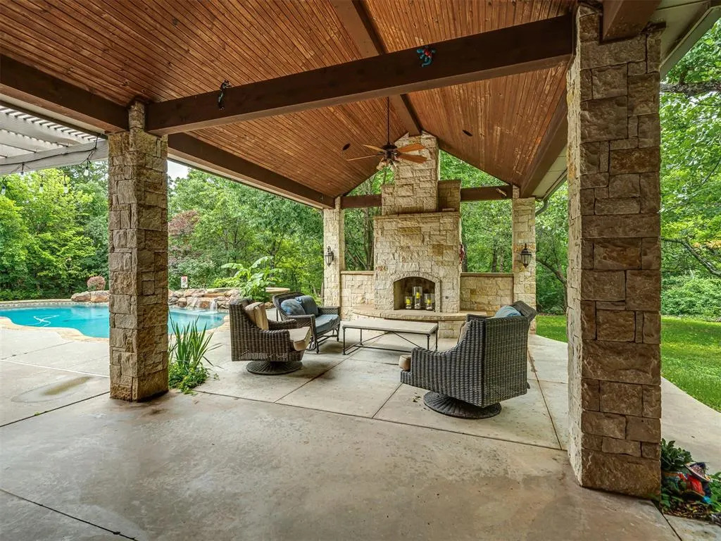 Front exterior — 7400 Tangle Vine Drive, Edmond, OK 73034