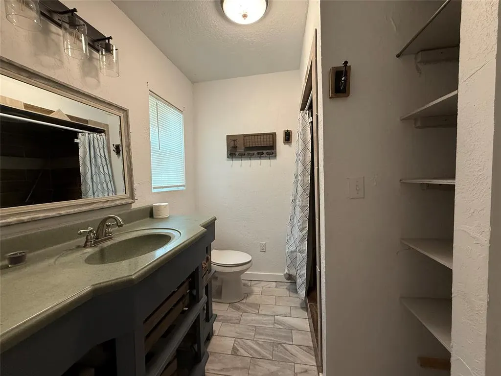 Photo 18 — 521 E Davis Street, Tipton, OK 73570