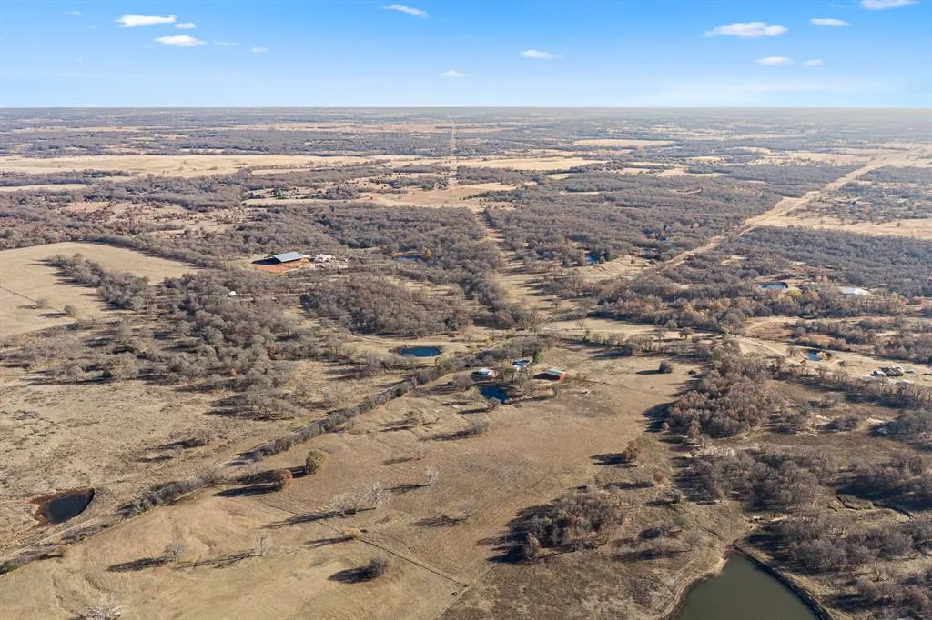 Photo 39 — 24453 N County Road 3330 Road, Wynnewood, OK 73098