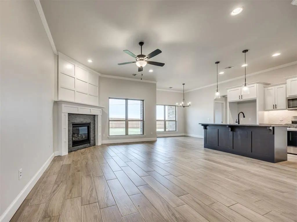 Photo 7 — 12033 NW 121st Circle, Yukon, OK 73099