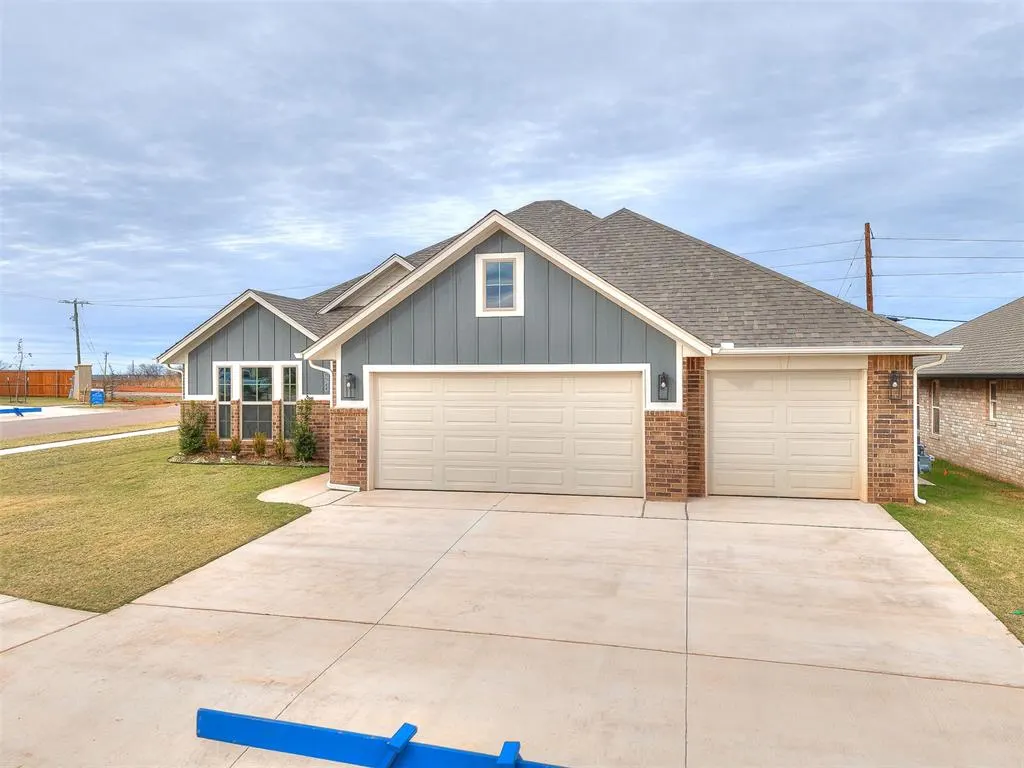 Photo 41 — 12033 NW 121st Circle, Yukon, OK 73099