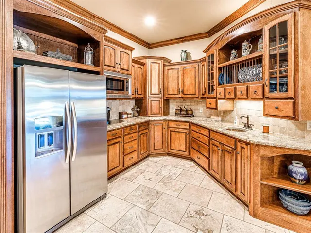 Photo 6 — 2405 Riva Way, Edmond, OK 73007