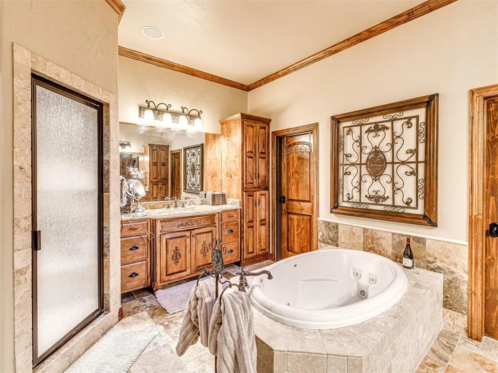 Photo 20 — 2405 Riva Way, Edmond, OK 73007
