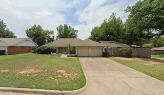 Sold home at 4628 NW 32nd Street