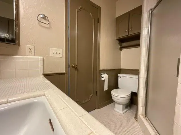 Photo 13 — 4628 NW 32nd Street, Oklahoma City, OK 73122