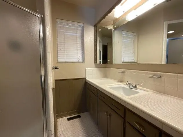Photo 15 — 4628 NW 32nd Street, Oklahoma City, OK 73122