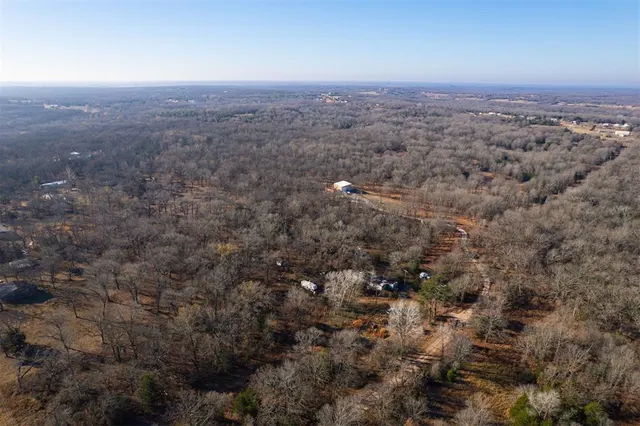 Photo 2 — 36507 Dancing Streams Road, Tecumseh, OK 74873