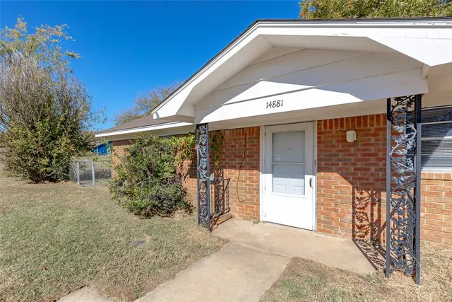 Front exterior — 14881 Tye Brumley, Choctaw, OK 73020