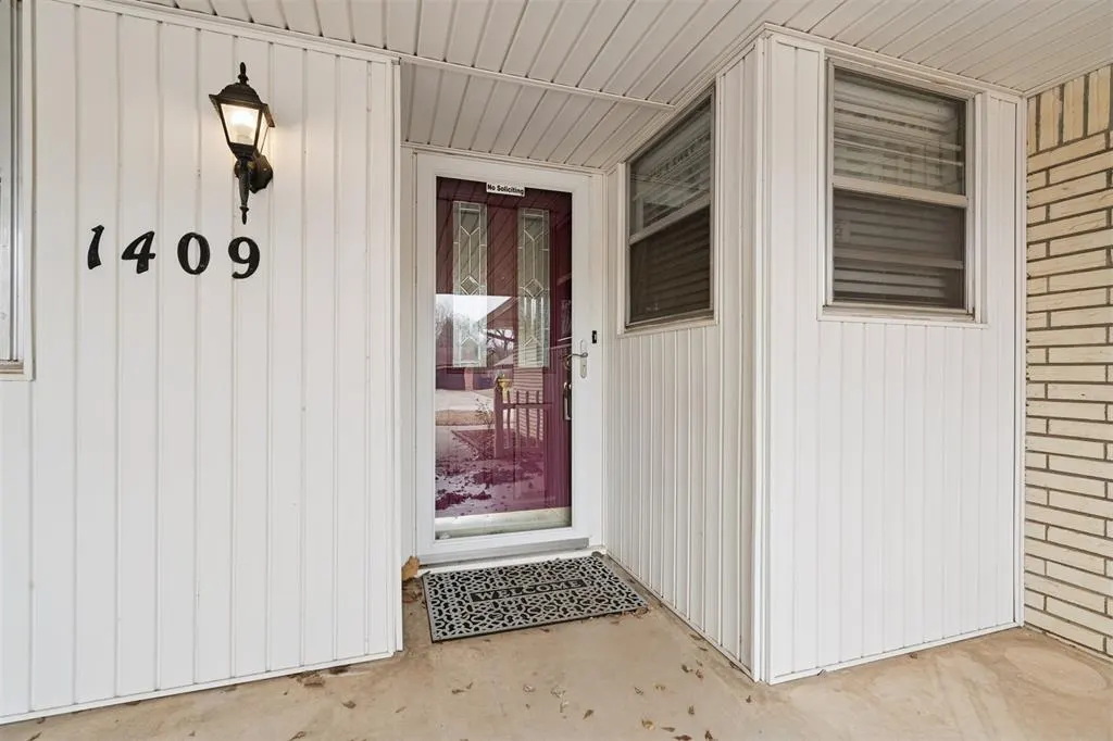 Photo 3 — 1409 Woodland Way, Oklahoma City, OK 73127
