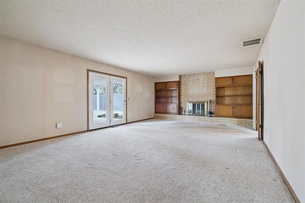 Photo 5 — 1409 Woodland Way, Oklahoma City, OK 73127