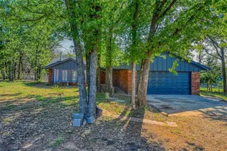 Sold home at 211 Bumgarner Avenue