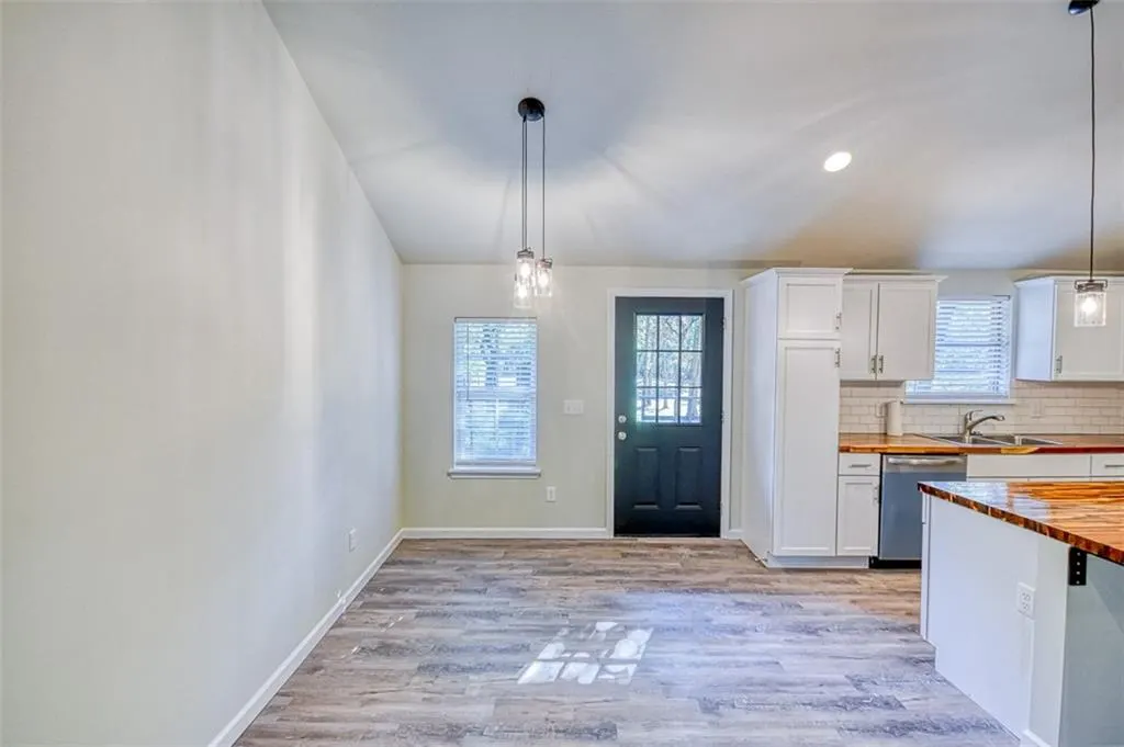 Photo 10 — 211 Bumgarner Avenue, Norman, OK 73026