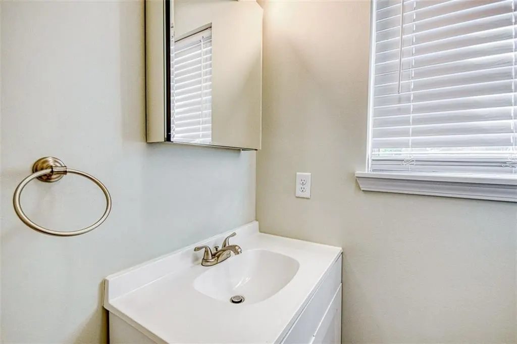 Photo 22 — 211 Bumgarner Avenue, Norman, OK 73026