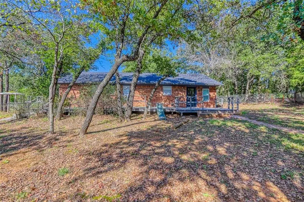 Photo 32 — 211 Bumgarner Avenue, Norman, OK 73026