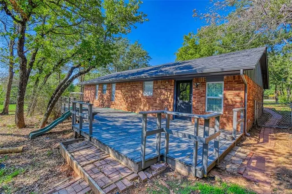 Photo 33 — 211 Bumgarner Avenue, Norman, OK 73026
