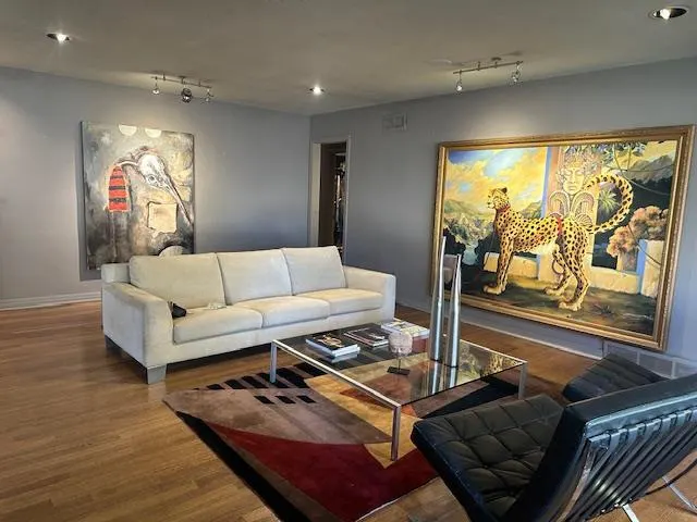 Photo 2 — 1710 Dorchester Drive, Nichols Hills, OK 73120