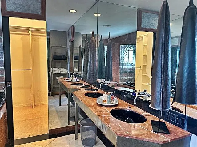 Photo 18 — 1710 Dorchester Drive, Nichols Hills, OK 73120