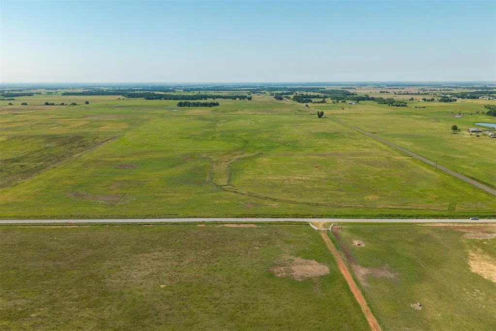 Photo 7 — 9070 N Rockwell Ave. Avenue, Crescent, OK 73028