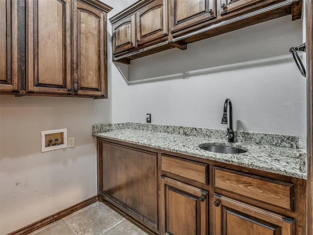 Photo 43 — 3632 Hunters Creek Road, Edmond, OK 73003