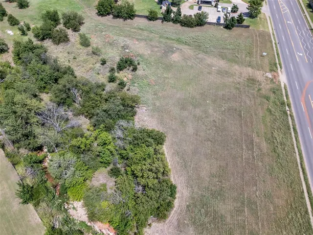 Photo 8 — 7601 W Hefner Road, Oklahoma City, OK 73162