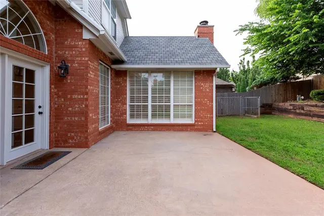 Photo 3 — 13308 Creekside Drive, Oklahoma City, OK 73131