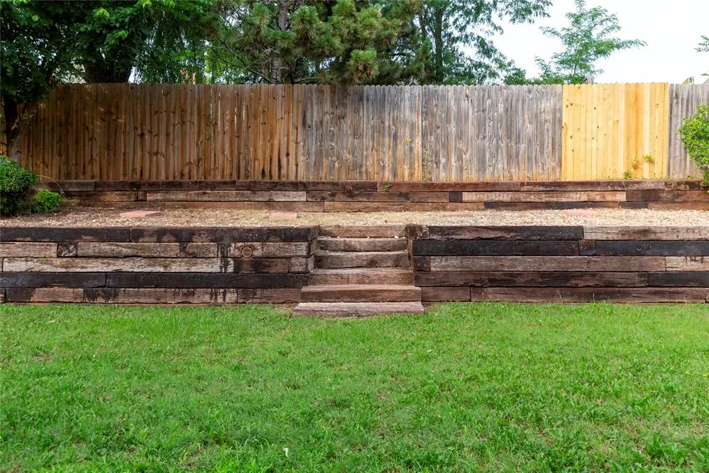 Photo 7 — 13308 Creekside Drive, Oklahoma City, OK 73131