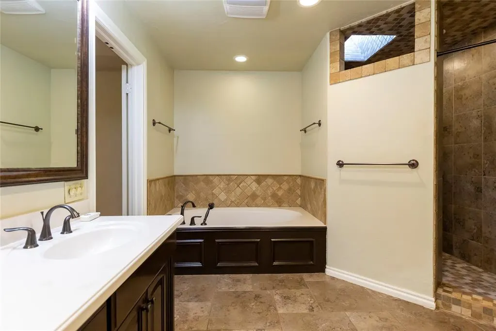 Photo 45 — 13308 Creekside Drive, Oklahoma City, OK 73131