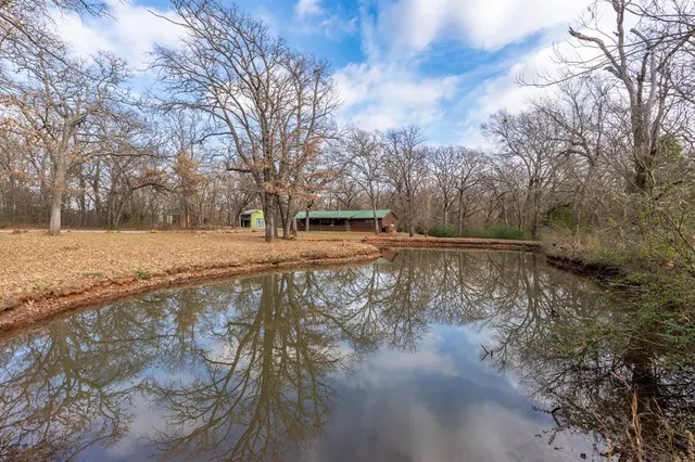 Photo 4 — 20471 Coker Road, Tecumseh, OK 74873