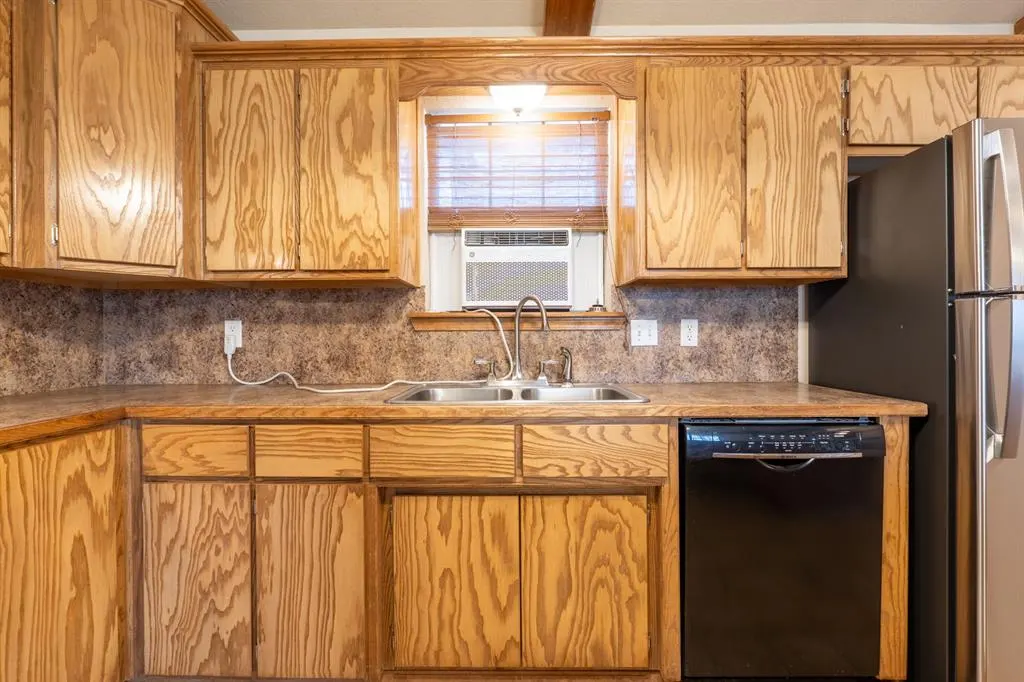 Photo 15 — 20471 Coker Road, Tecumseh, OK 74873