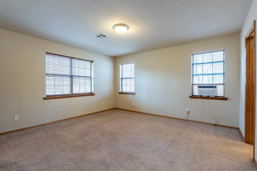 Photo 19 — 20471 Coker Road, Tecumseh, OK 74873