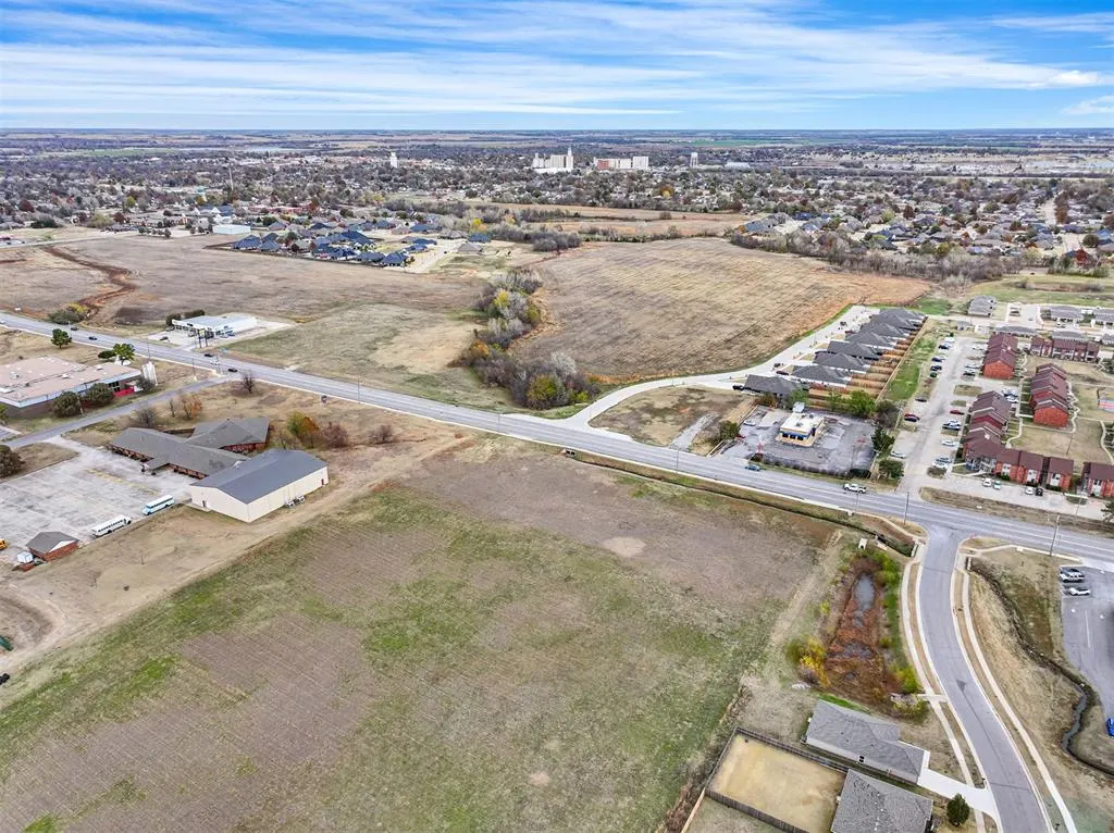 Photo 8 — S Country Club Road, El Reno, OK 73036