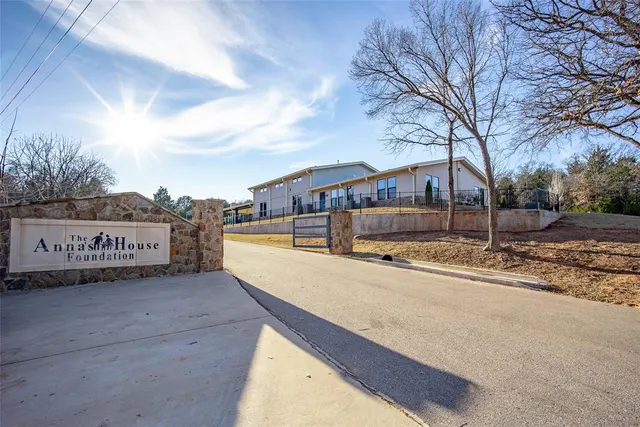 Photo 5 — 19470 E Covell Road, Luther, OK 73054