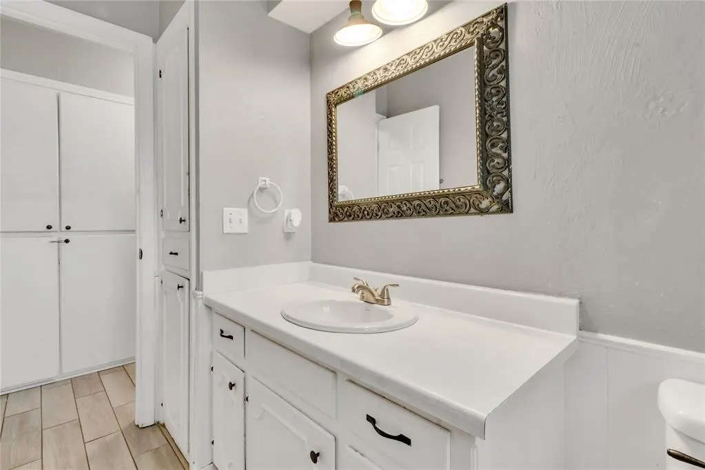 Photo 24 — 617 SW 71st Street, Oklahoma City, OK 73139