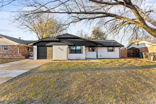 Sold home at 2509 SW 64th Street