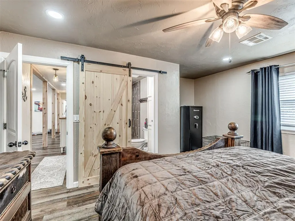 Photo 11 — 36506 Garretts Lake Road, Shawnee, OK 74804
