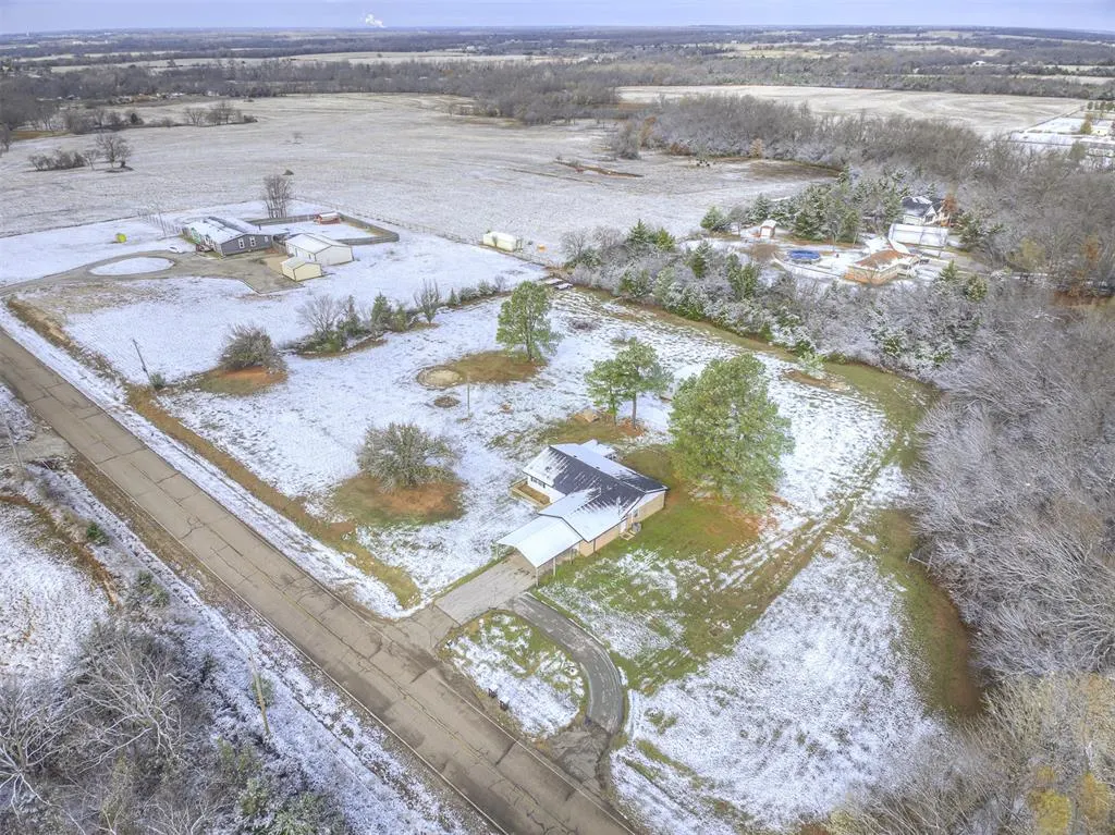 Photo 41 — 36506 Garretts Lake Road, Shawnee, OK 74804