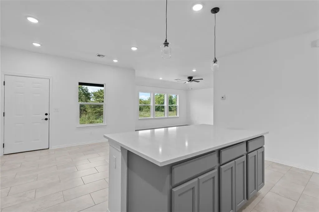 Photo 9 — 925 Indian Plains Road, Ardmore, OK 73401