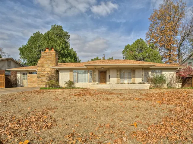 Photo 4 — 1311 Sunset Drive, Norman, OK 73069