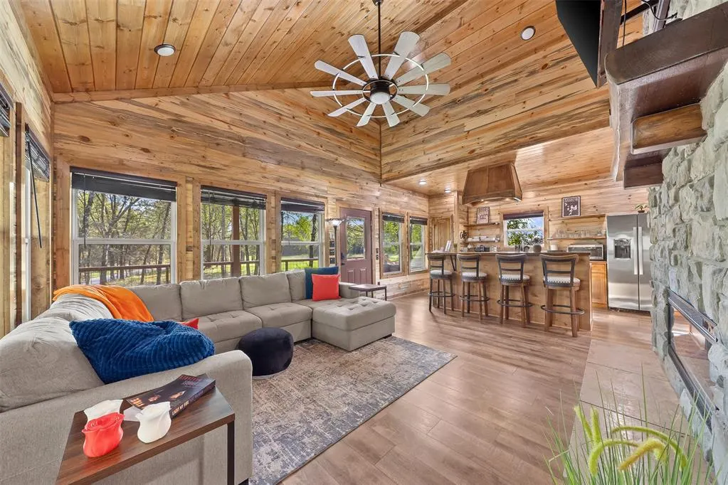 Photo 5 — 76 Rutty Pine Ridge Ridge, Broken Bow, OK 74728